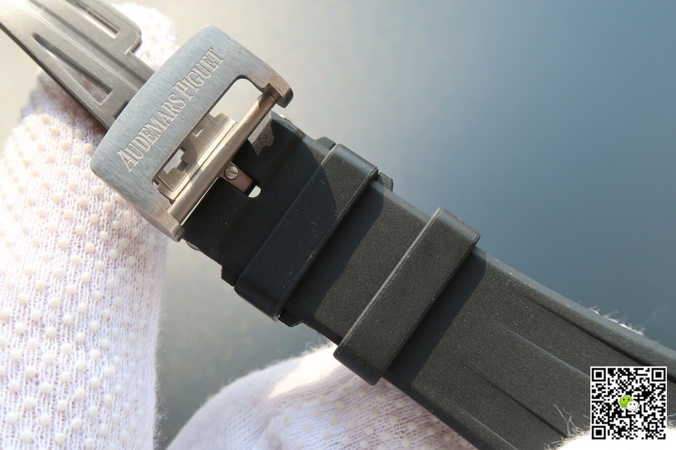 Replica Audemars P1g*et Royal Oak Offshore 26205AU.OO.D002CR.01 1:1 Best Edition JF Factory Carbon Fiber