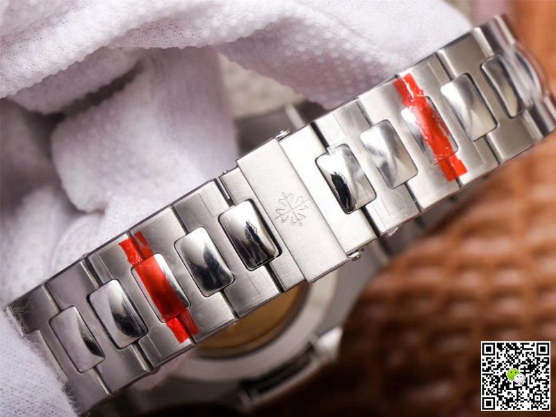 Replica Pat*k Phi1i*pe Nautilus 5726/1A-014 1:1 Best Edition PF Factory Blue Dial Swiss ETA324