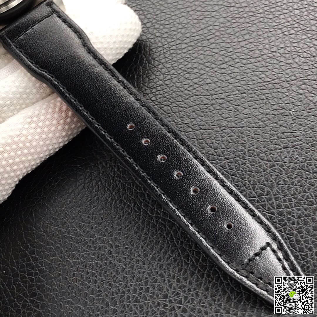 Replica IWC Pilot IW377709 1:1 Best Edition ZF Factory Black Dial