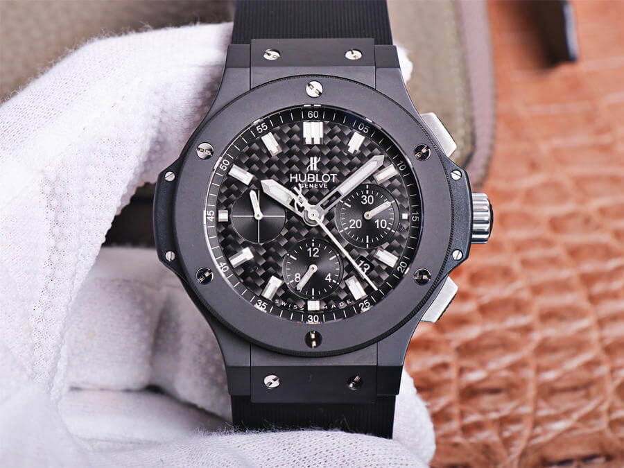 Replica Hublot Big Bang 301.QX.1724.RX 1:1 Best Edition V6 Factory Carbon Fiber