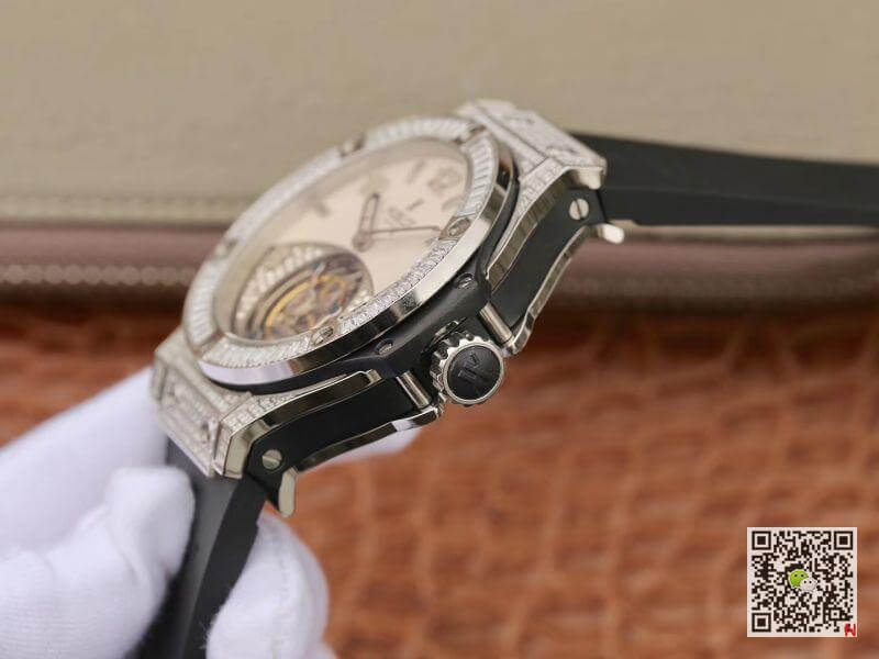 Replica Hublot Classic Fusion 45mm Tourbillon With D1am0nd Gray Dial 1:1 Best Edition on Black Rubber Strap Swiss Tourbillon