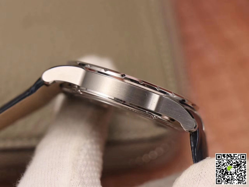 Replica Roger Dubuis Excalibur DBEX0535 1:1 Best Edition PF Factory Blue Dial Swiss ETA9015