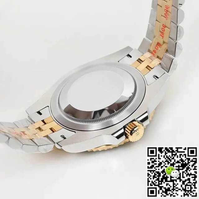 Replica R01ex GMT Master II M126713grnr-0001 1:1 Best Edition EW Factory Black Dial