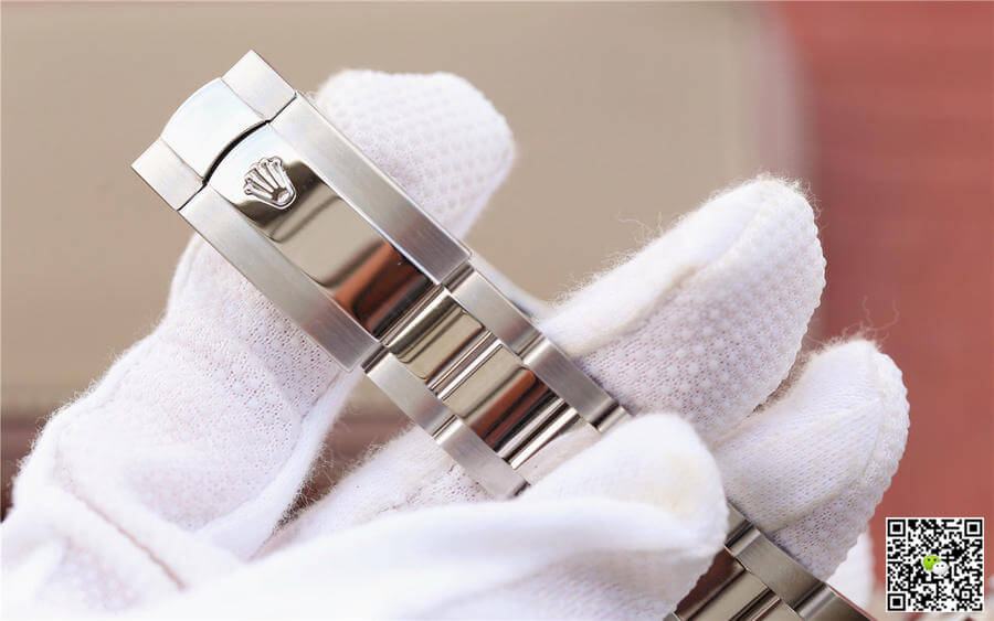 Replica R01ex Datejust M126300-0011 1:1 Best Edition EW Factory Black Dial