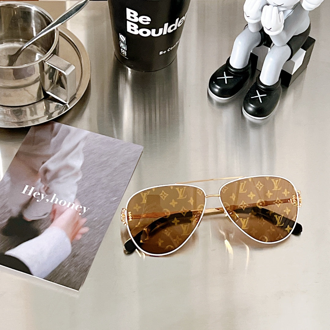 L0vis Vvtt0n Sunglasses