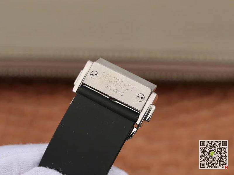 Replica Hublot Classic Fusion 45mm Tourbillon With D1am0nd Gray Dial 1:1 Best Edition on Black Rubber Strap Swiss Tourbillon