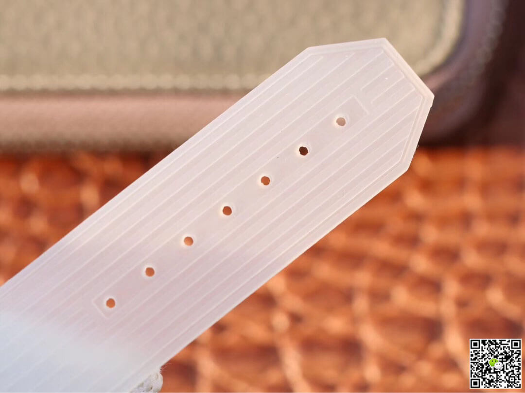 Replica Hublot Big Bang 411.JX.4802.RT 1:1 Best Edition White Rubber Strap