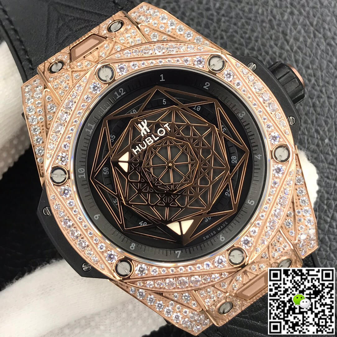 Replica Hublot Big Bang 1:1 Best Edition WWF Factory Gold Full D1am0nd Case