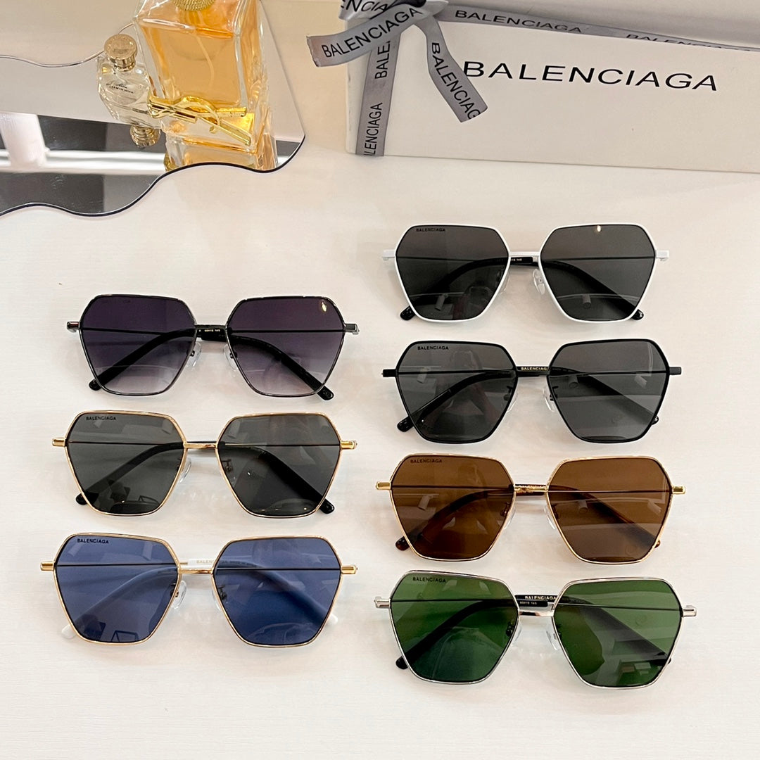 Ba1en*iaga Sunglasses Dupe