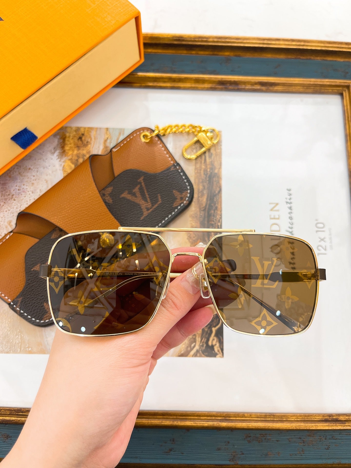 L0vis Vvtt0n Sunglasses