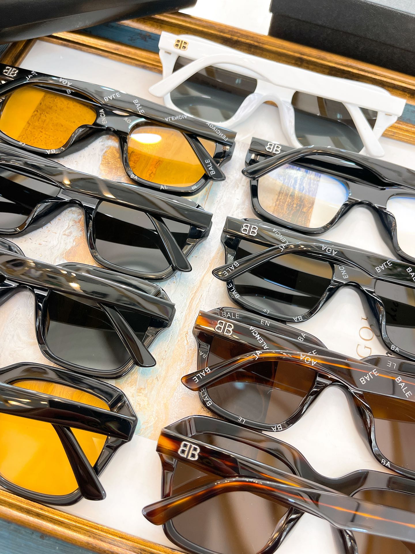 Ba1en*iaga Sunglasses