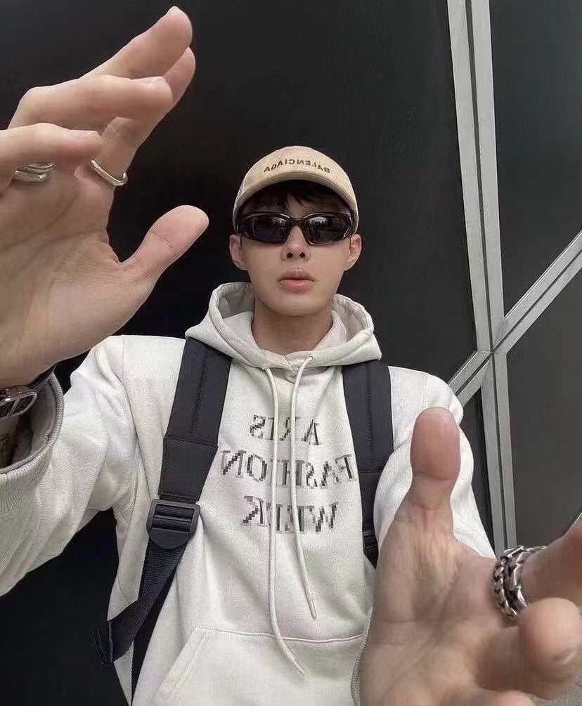 Ba1en*iaga Sunglasses Dupe