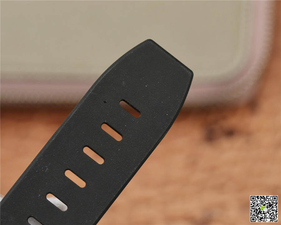 Replica Audemars P1g*et Royal Oak Offshore 15710 1:1 Best Edition JF Factory V8 Rose Gold