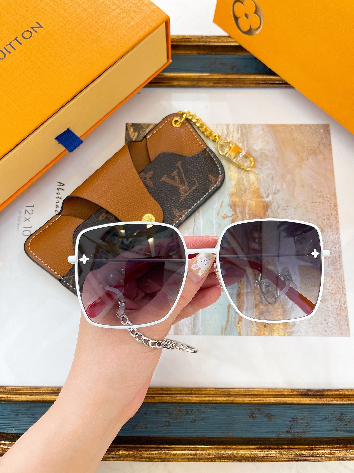 L0vis Vvtt0n Sunglasses