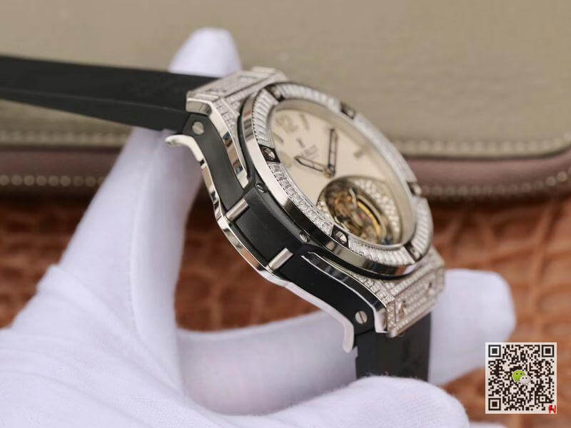 Replica Hublot Classic Fusion 45mm Tourbillon With D1am0nd Gray Dial 1:1 Best Edition on Black Rubber Strap Swiss Tourbillon