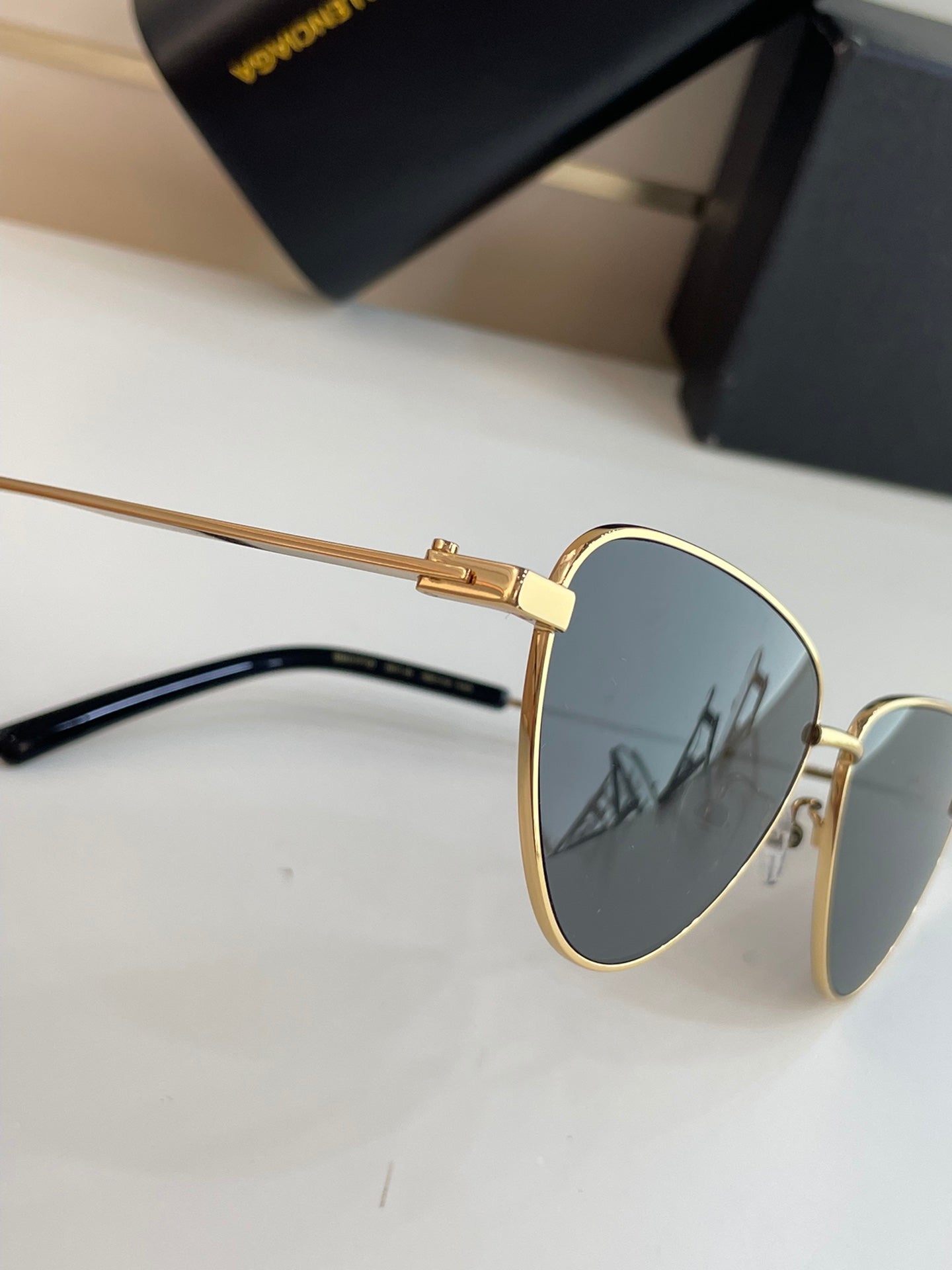 Ba1en*iaga Sunglasses