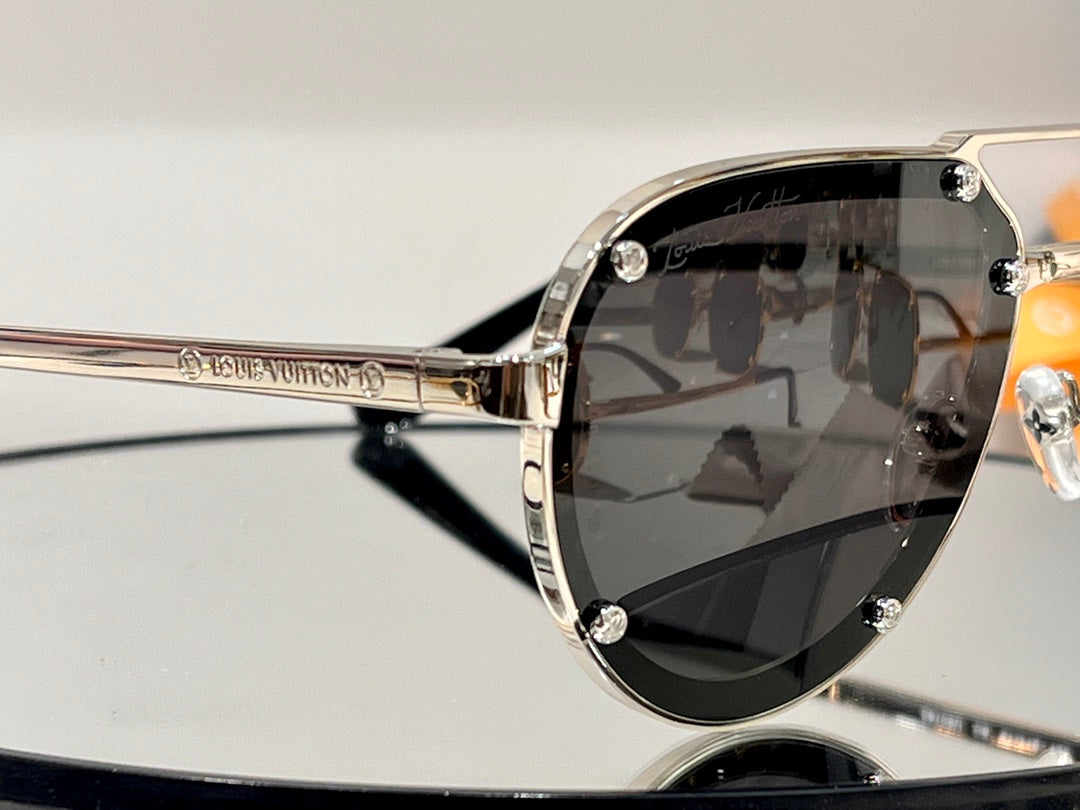 L0vis Vvtt0n Sunglasses