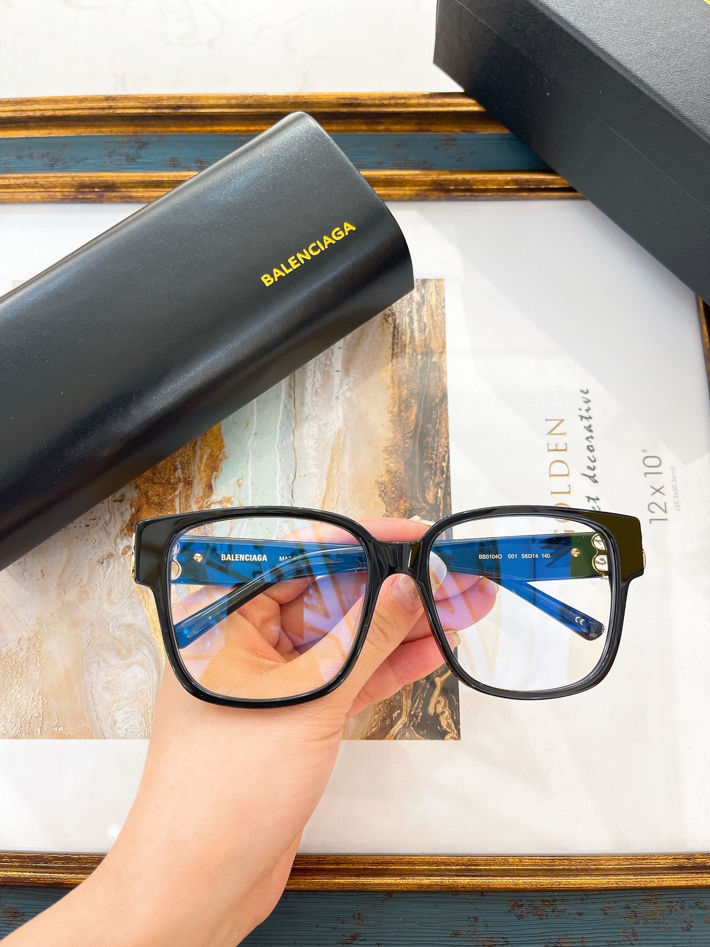 Ba1en*iaga Glasses