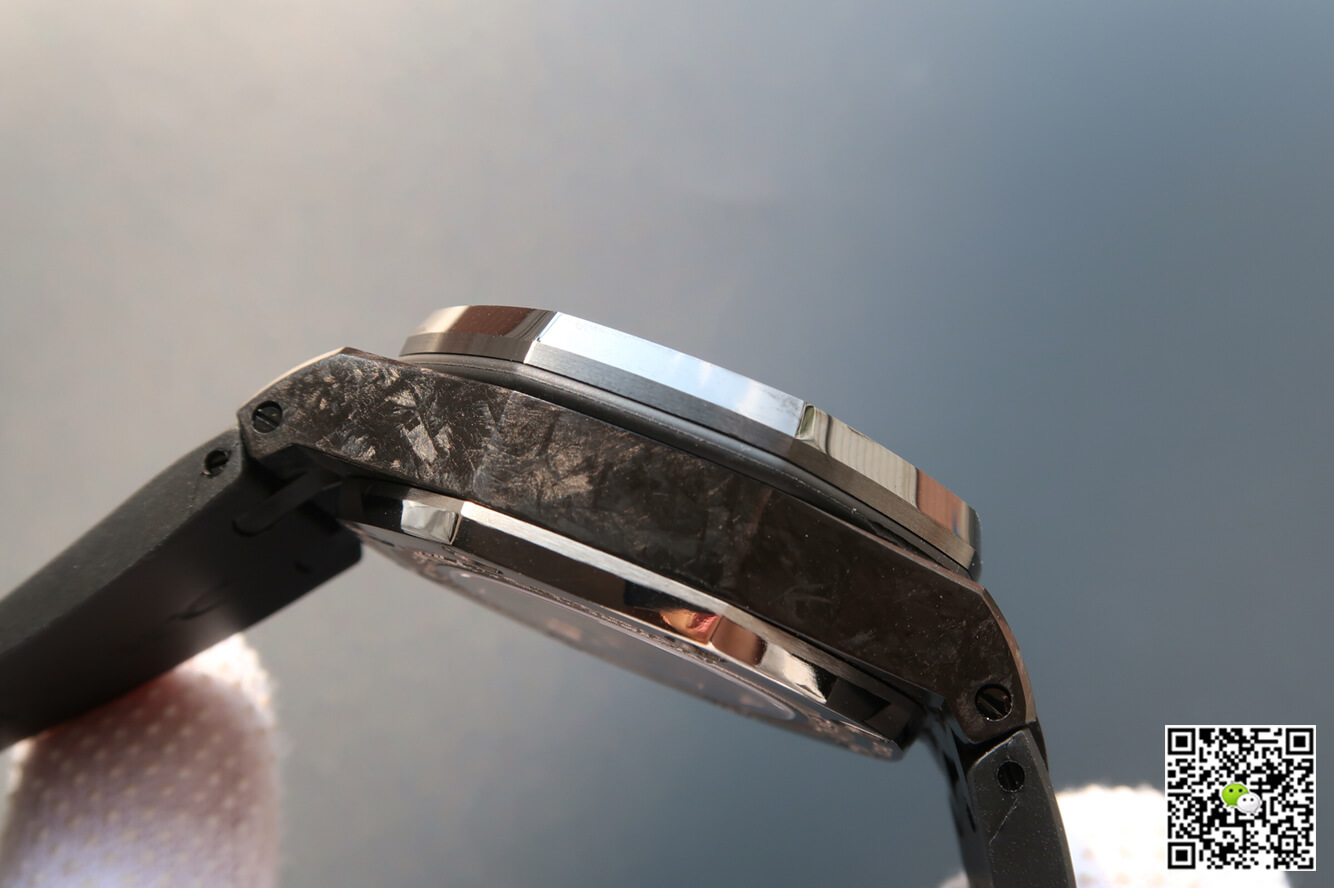 Replica Audemars P1g*et Royal Oak Offshore 26205AU.OO.D002CR.01 1:1 Best Edition JF Factory Carbon Fiber