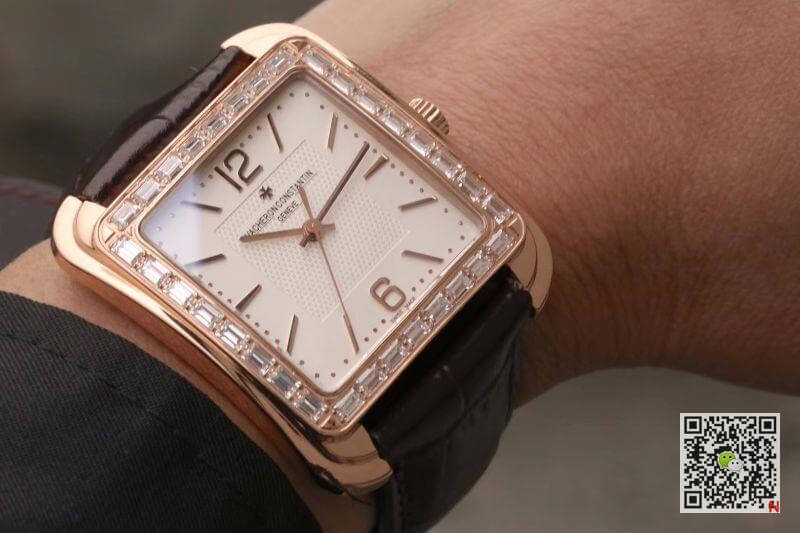 Vacheron C0nstan1n Replica 86300/000R-9826 GS Factory 1:1 Best Edition Swiss ETA9015