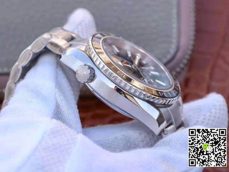 Replica 0me*ga Seamaster Planet Ocean 232.90.44.22.03.001 VS Factory 1:1 Best Edition Swiss ETA8605 Blue Dial