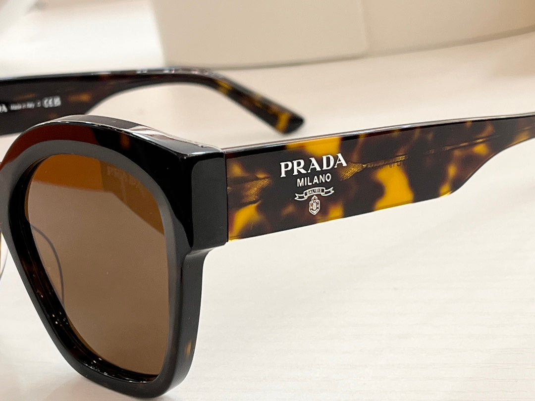 Pra*a Sunglasses