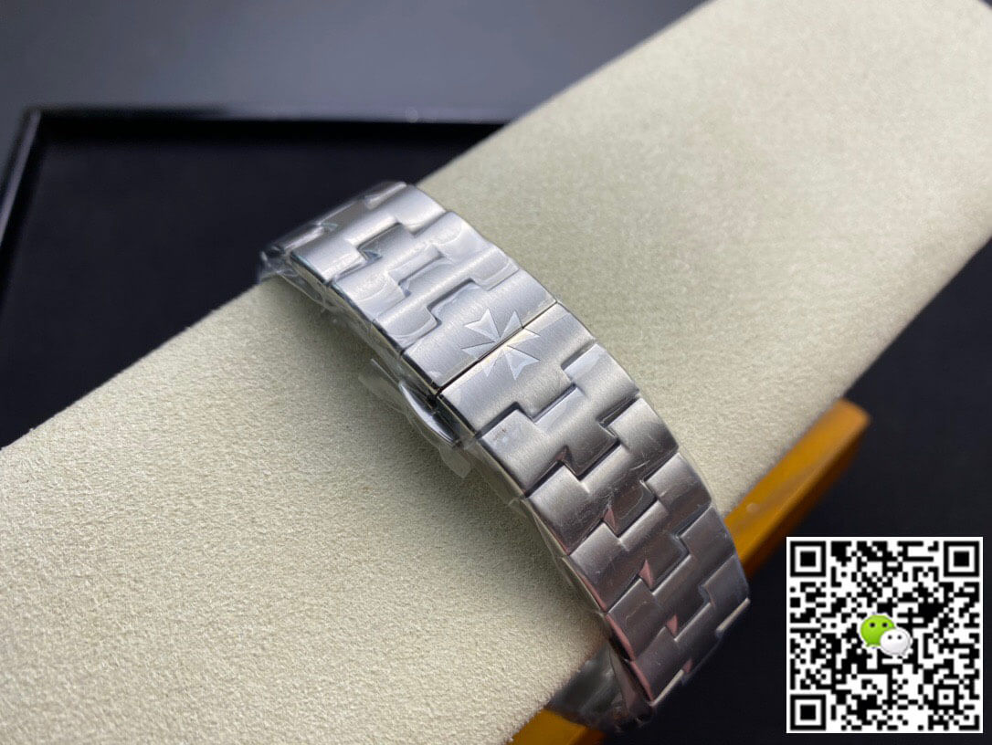 Replica Vacheron C0nstan1n Overseas 4500V/110A-B128 1:1 Best Edition 8F Factory Blue Dial