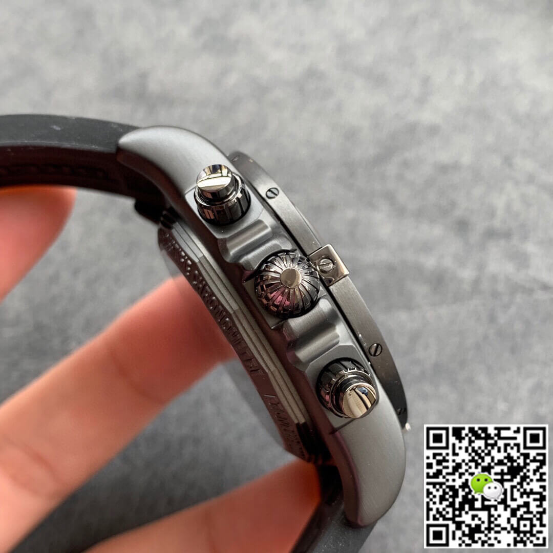 Replica Breitling Chronomat B01 MB0111C2.BD07.153S.M20D.2 1:1 Best Edition GF Factory Black Dial