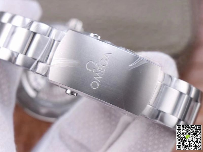 Replica 0me*ga Seamaster 215.30.40.20.04.001 Planet Ocean 600M 1:1 Best Edition VS Factory White Dial Swiss ETA8800