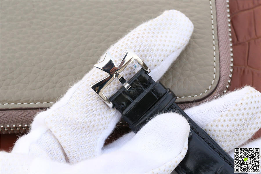 Vacheron C0nstan1n Replica Traditionnelle 82172/000G-9383 1:1 Best Edition TW Factory White Dial