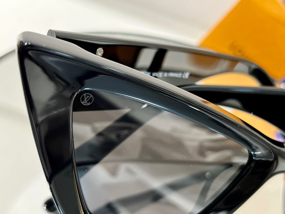 LV Sunglasses Dupe