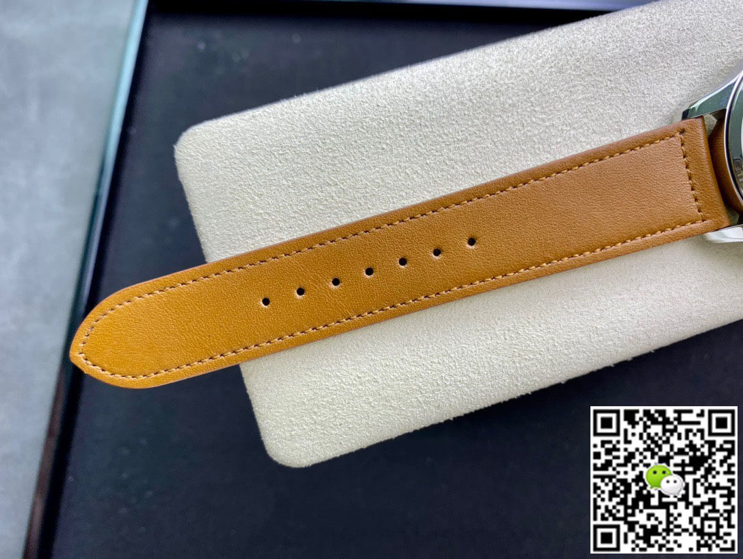 Replica Jaeger-LeCoultre Master Control Date 4018420 ZF Factory 1:1 Best Edition Silver Dial