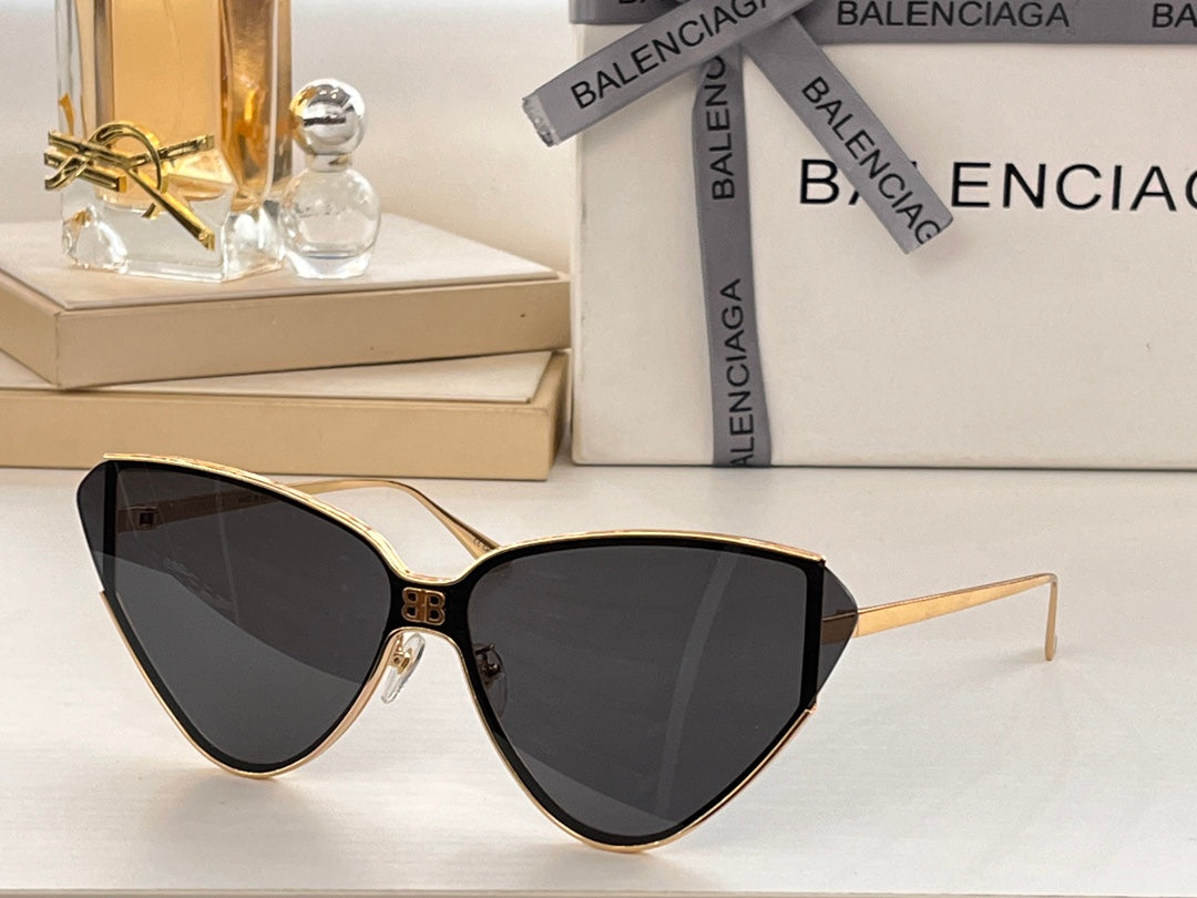 Ba1en*iaga Sunglasses Dupe