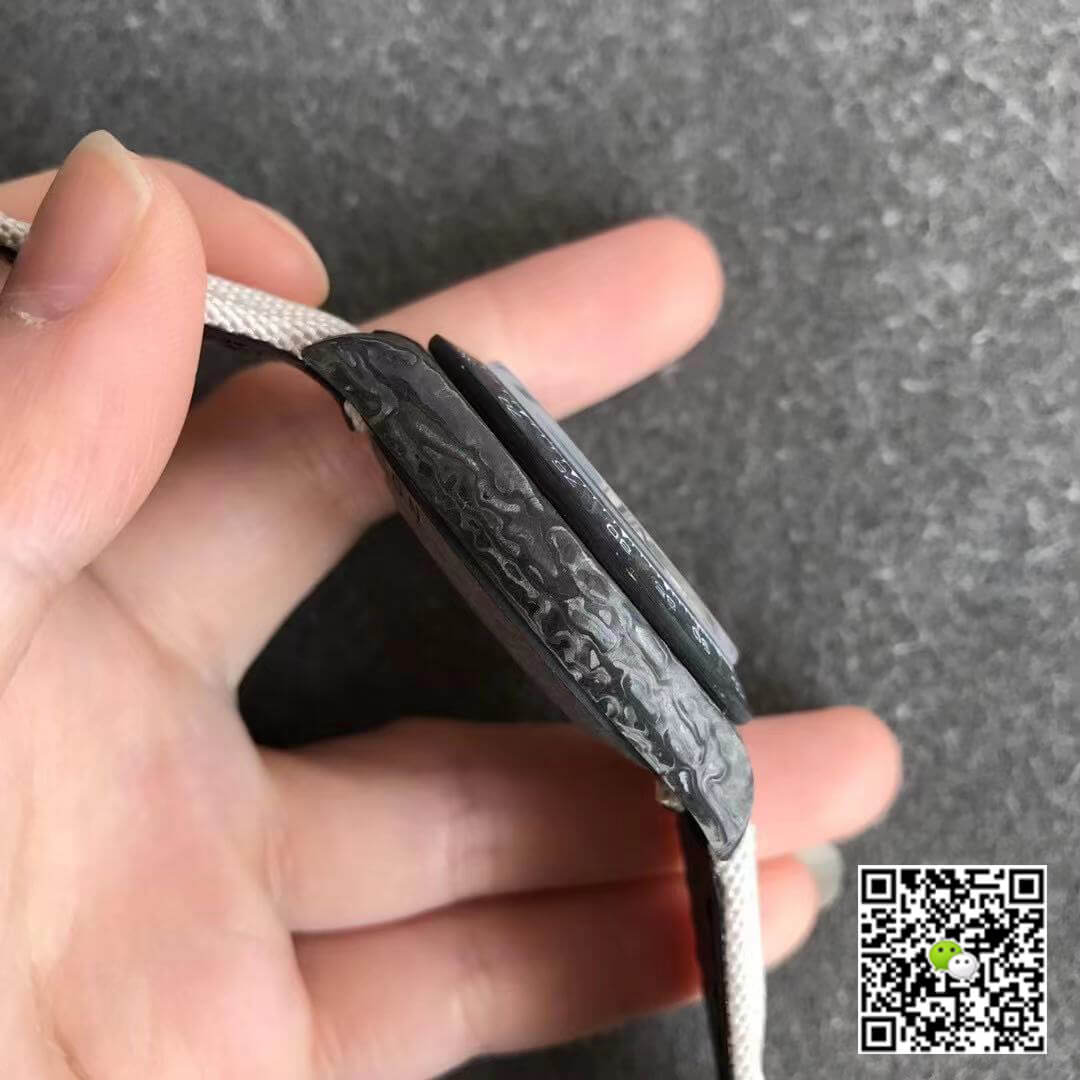 Replica R01ex Daytona Cosmograph Carbon Fiber Diw Customized Version 1:1 Best Edition Noob Factory White Dial