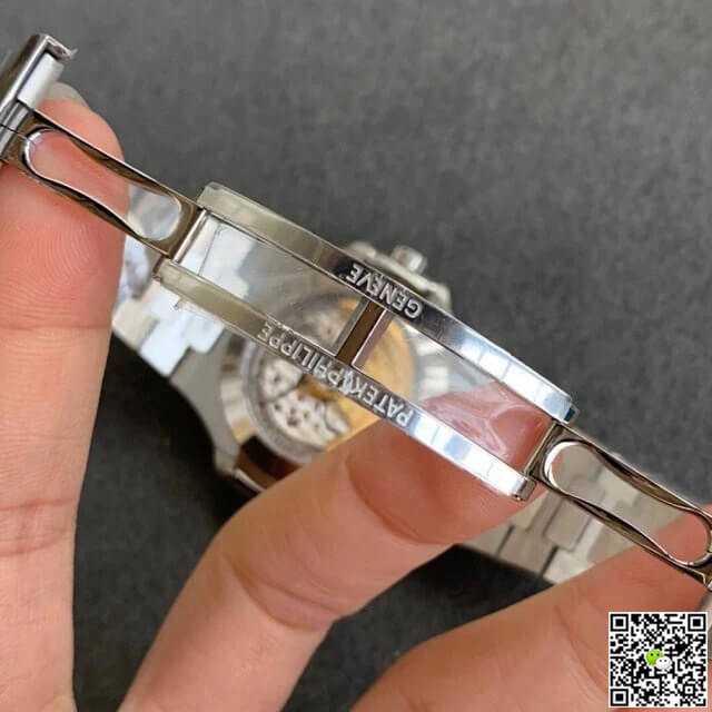 Replica Pat*k Phi1i*pe Nautilus 5726/1A-010 1:1 Best Edition GR Factory White Dial