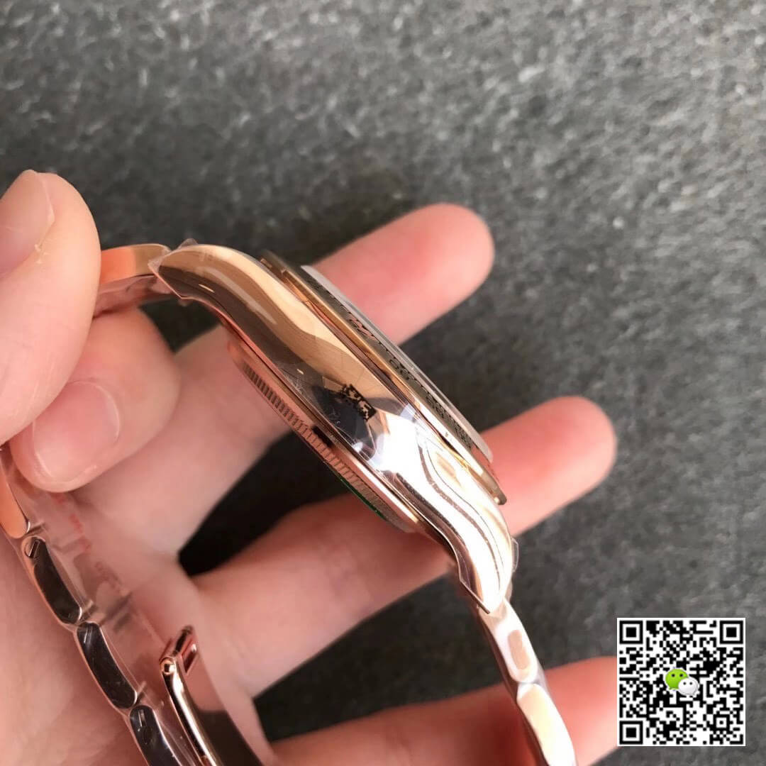 Replica R01ex Daytona m116505-0009 1:1 Best Edition Noob Factory Champagne Dial