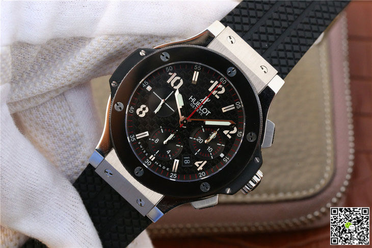 Replica Hublot Big Bang 301.SB.131.RX 1:1 Best Edition V6 Factory Black Dial