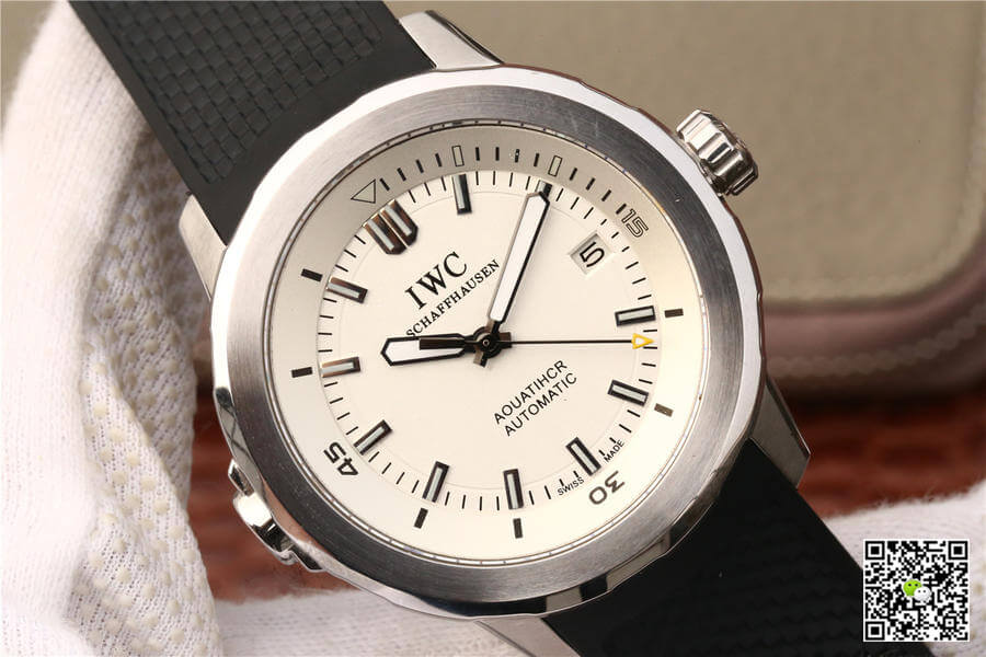 Replica IWC Aquatimer IW329003 1:1 Best Edition V6 Factory Silver White Dial