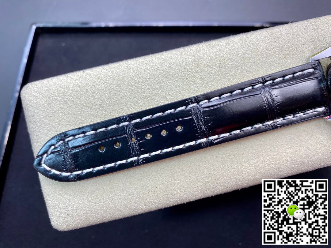 Replica Breitling Navitimer 1 A17326211B1P1 1:1 Best Edition V7 Factory Cowhide Strap