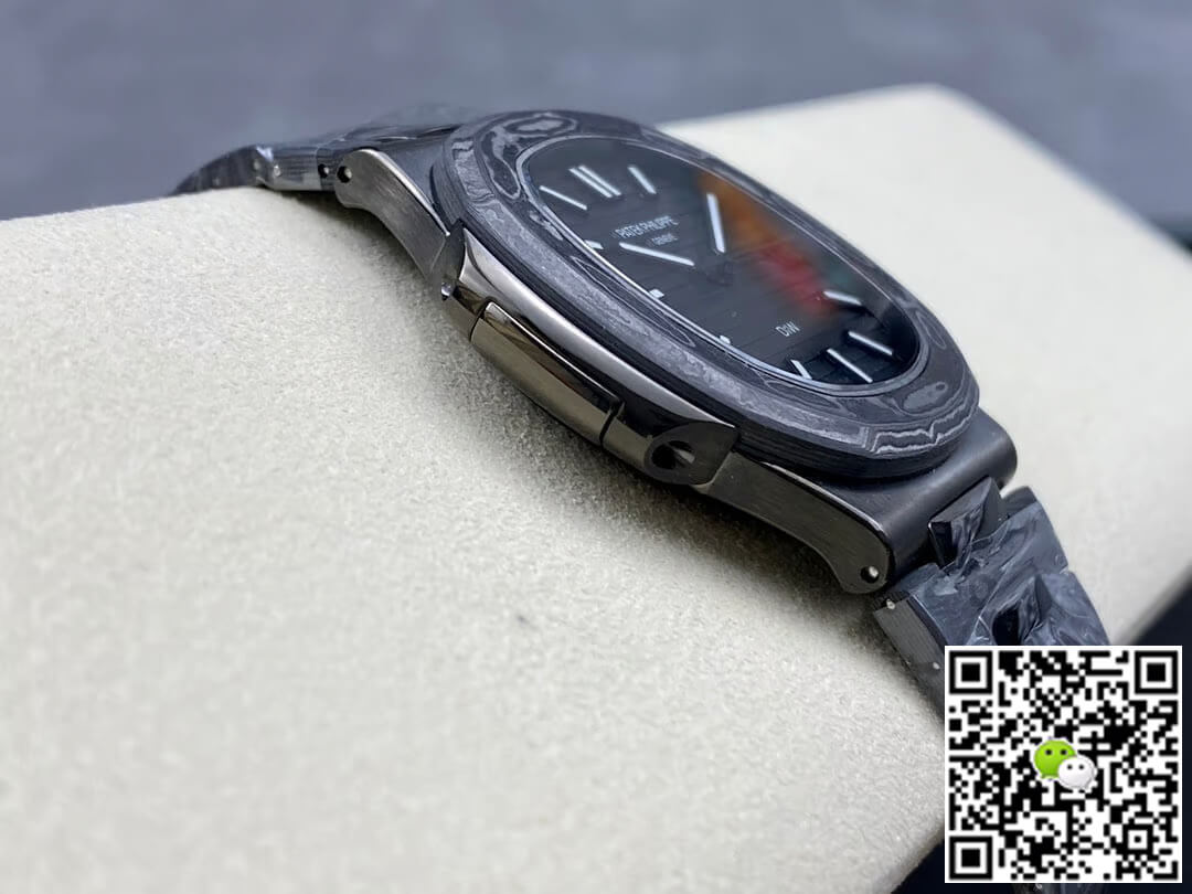 Replica Pat*k Phi1i*pe Nautilus 5711 DiW 1:1 Best Edition Black Dial