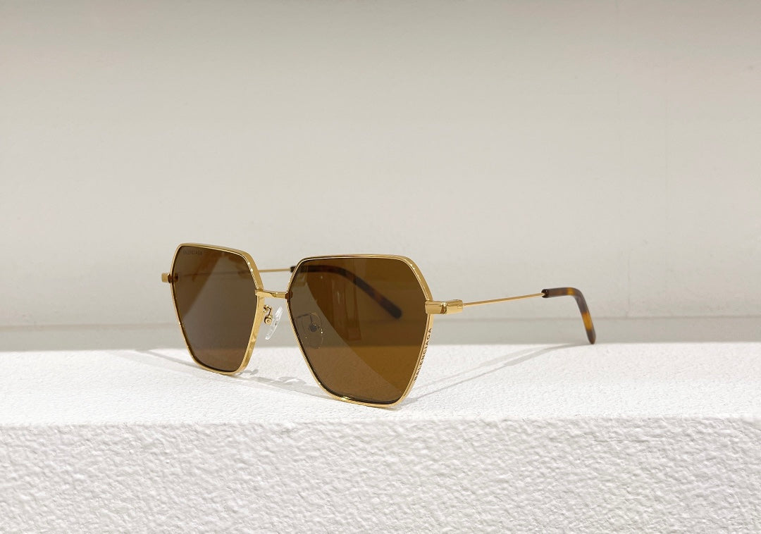 Ba1en*iaga Sunglasses Dupe