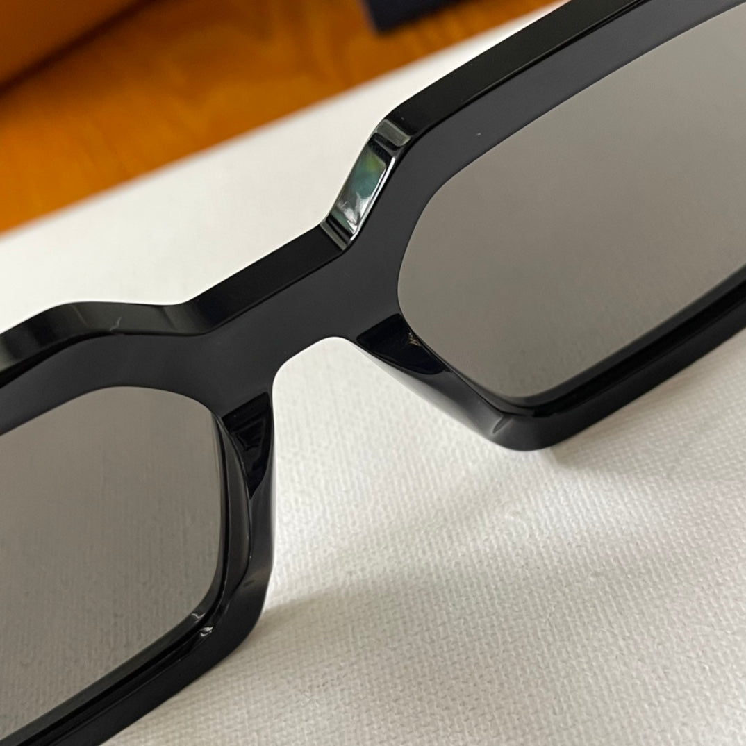 L0vis Vvtt0n Sunglasses