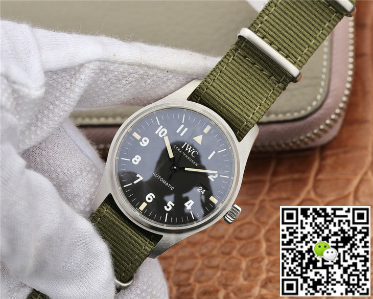 Replica IWC Pilot IW327007 1:1 Best Edition M+ Factory Black Dial