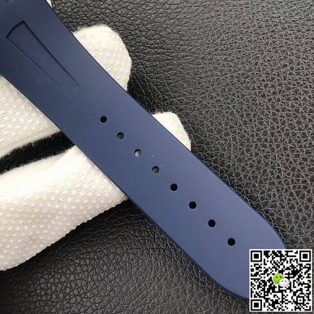 Replica Vacheron C0nstan1n Overseas 47040 1:1 Best Edition 8F Factory Blue Dial