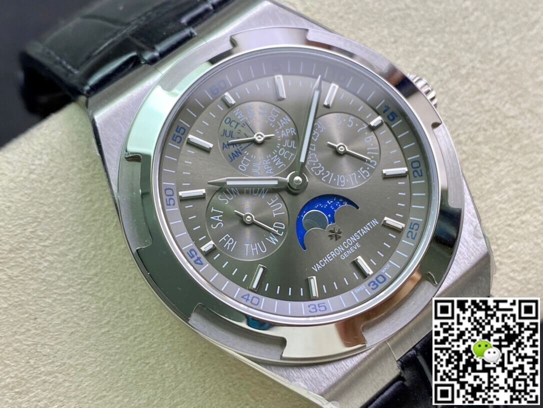 Replica Vacheron C0nstan1n Overseas 4300V 1:1 Best Edition 8F Factory Leather Strap