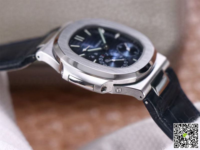Replica Pat*k Phi1i*pe Nautilus 5712/1A-001 1:1 Best Edition PF Factory Blue Dial Leather Strap Swiss Movement