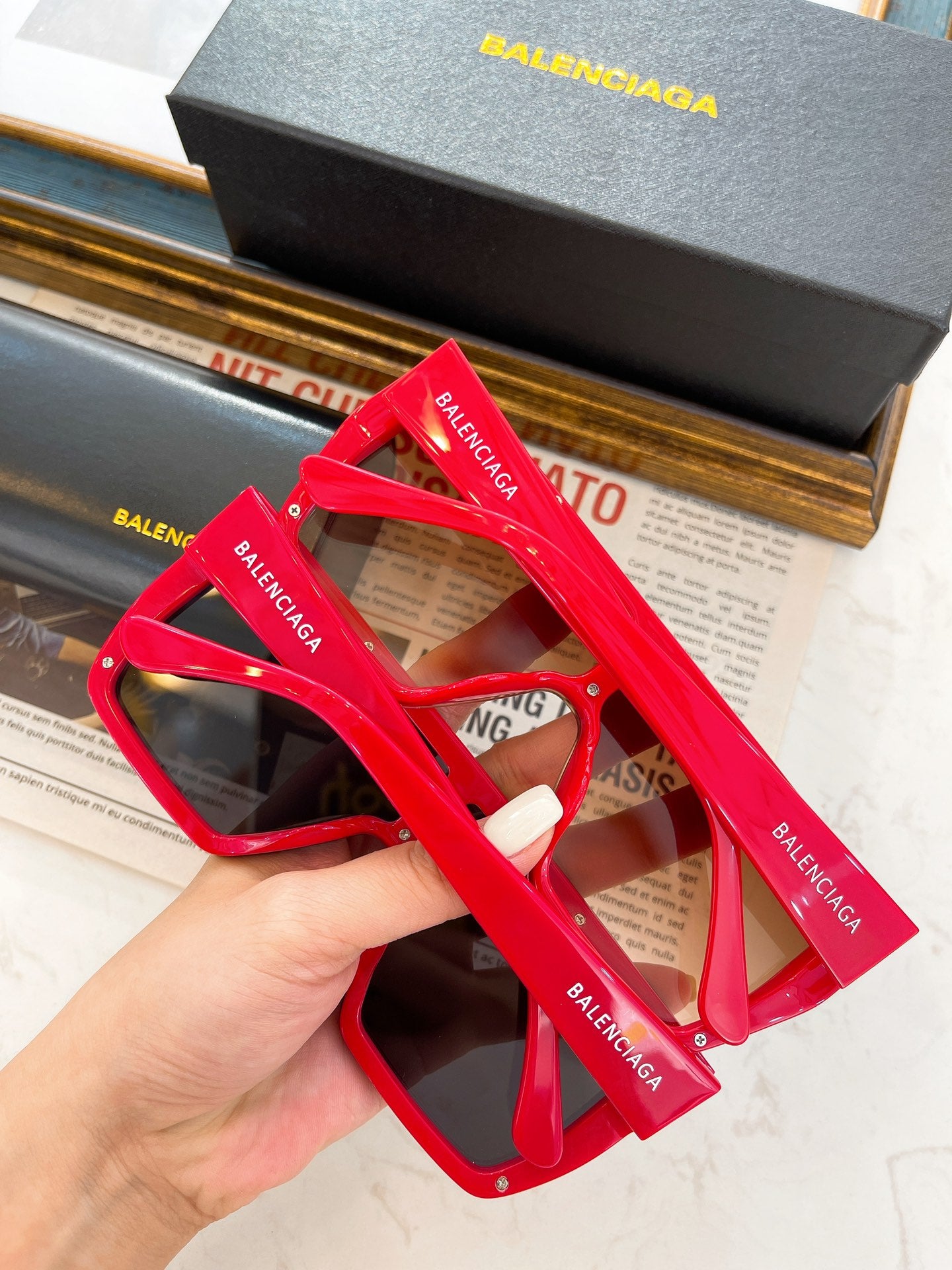 Ba1en*iaga Sunglasses