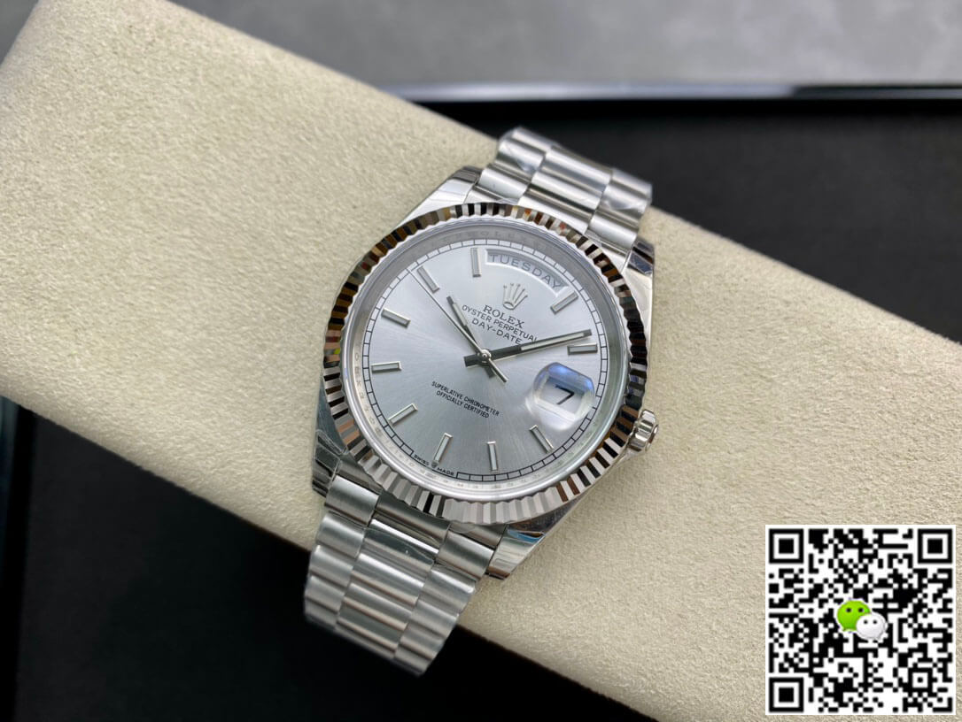 Replica R01ex Day Date 40MM 1:1 Best Edition EW Factory Silver Dial