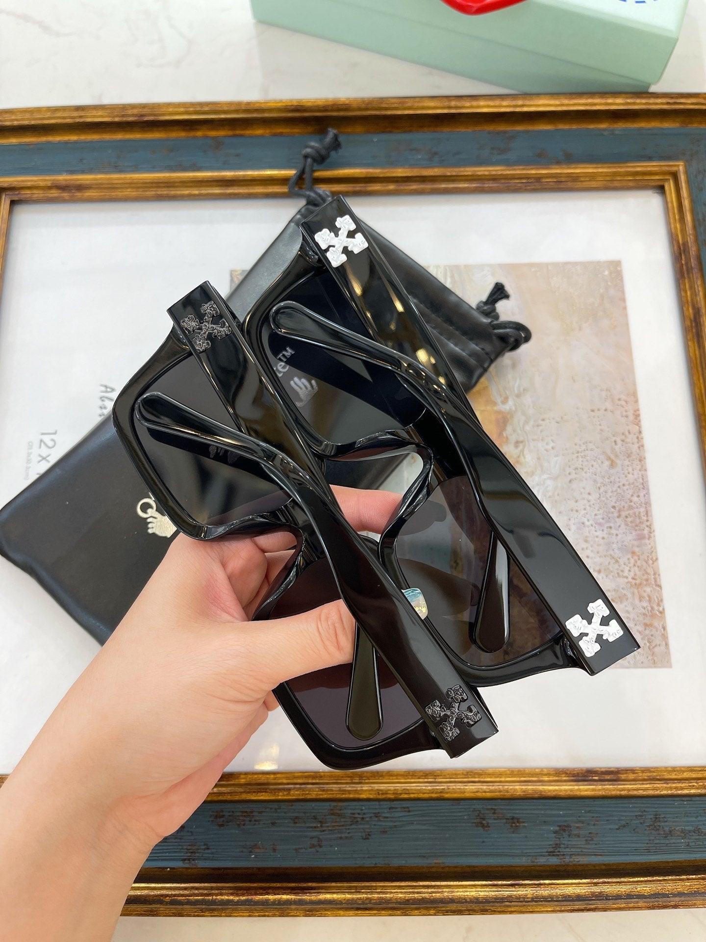 Off White Sunglasses