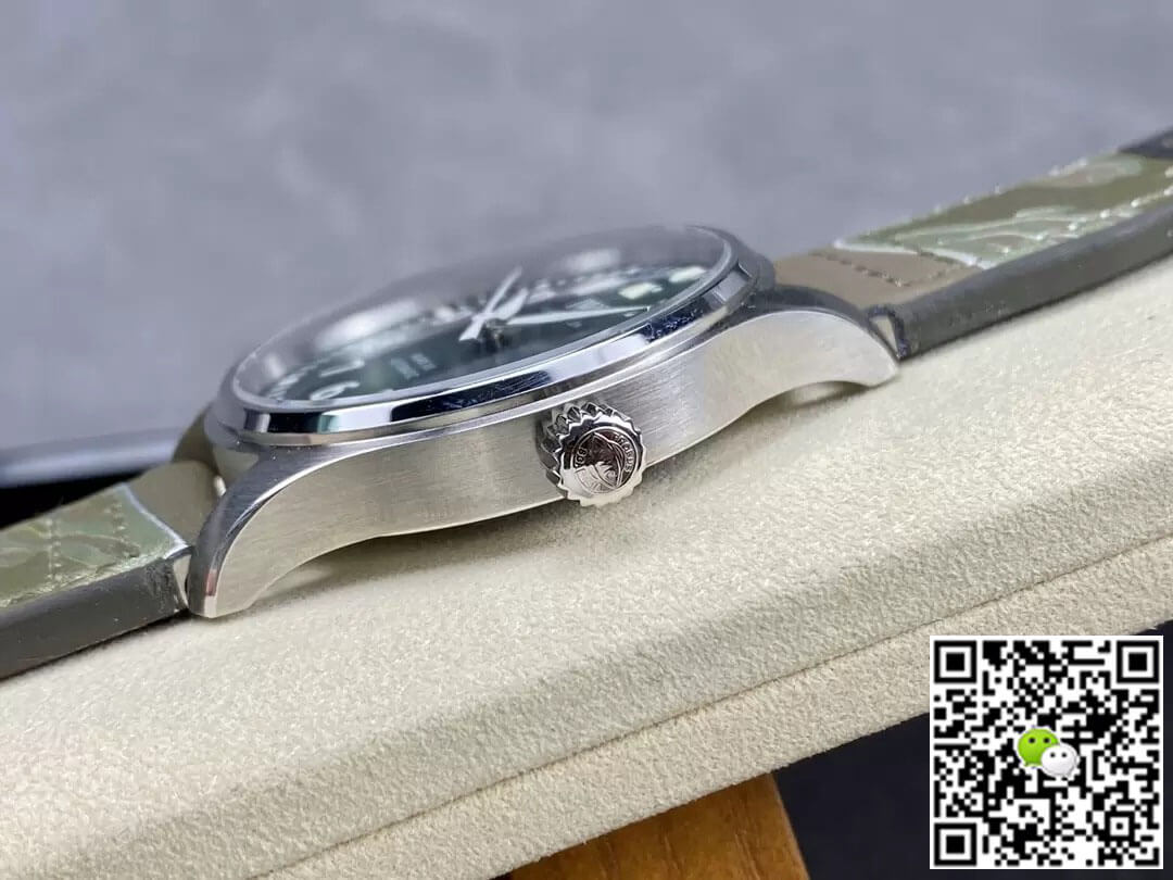 Replica IWC Pilot IW328205 1:1 Best Edition M+ Factory Leather Strap